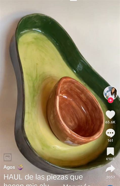 Plato de palta loca decorado