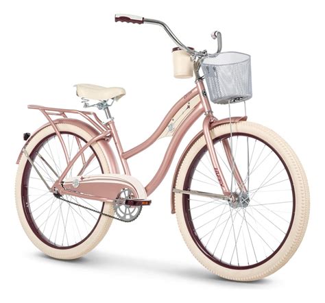Fotografía de catálogo: comparativa visual entre una bicicleta de color negro mate y una bicicleta de tono pastel suave.
