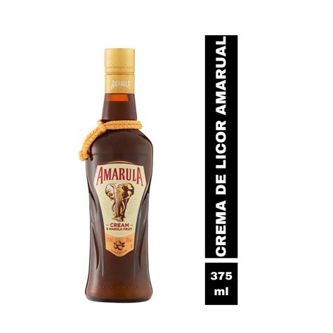 Foto de la botella de licor Amarula original y frutas de marula