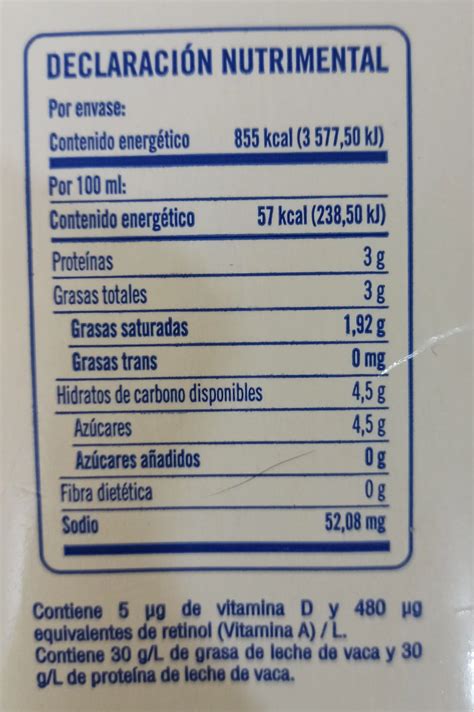 Tabla comparativa de valores nutricionales entre leche de soja, leche de vaca y otras bebidas vegetales