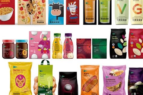 Ejemplos de empaques atractivos y funcionales para empanadas, con diferentes opciones de branding.