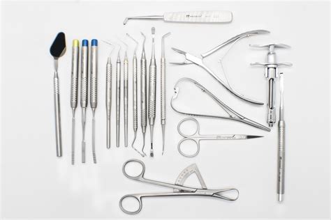 Panel de instrumental dental básico