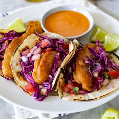 Foto de tacos con kétchup mexicana