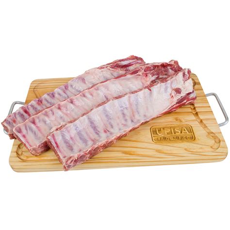 Esquema visual que muestra la estructura de una costilla de cerdo frita: capa exterior crujiente y centro jugoso.