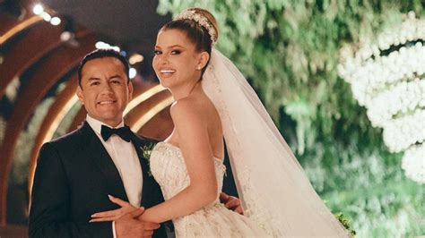 Fotografía de la boda de Brunella Horna y Richard Acuña