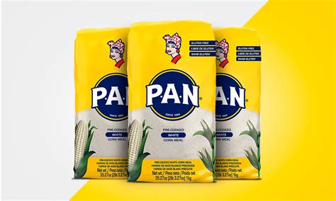 Emblema de la marca P.A.N. con su icónico empaque de harina.
