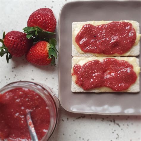 Foto: Mermelada de chía lista para consumir en tostada