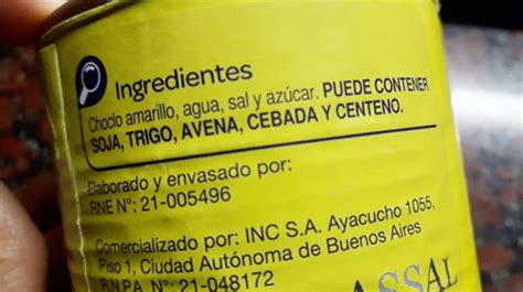 Etiqueta de un producto que resalta la advertencia de alérgenos