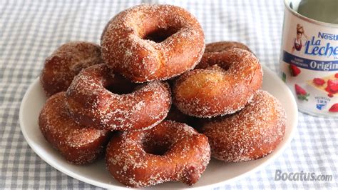 Ilustración de rosquillas caseras tradicionales