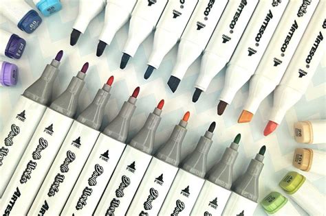 Infografía comparativa sobre los tipos de puntas para destacadores: biselada frente a punta fina