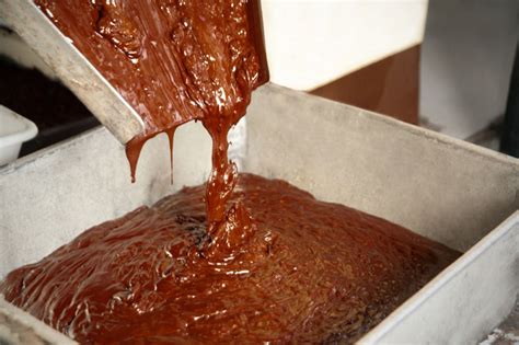 Proceso de preparación de la trufa de chocolate, paso a paso