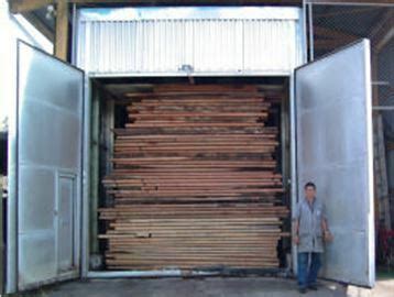 Esquema visual de los métodos de secado de madera (natural, artificial, horno de casa) y cómo se controla la humedad