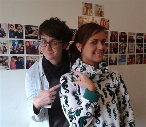 Nicole Senerman en sus inicios en televisión o dirigiendo un proyecto audiovisual