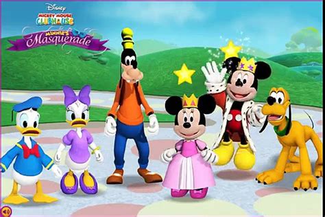Ilustración de Mickey Mouse junto a sus amigos Minnie, Donald, Pluto y Goofy en una escena festiva