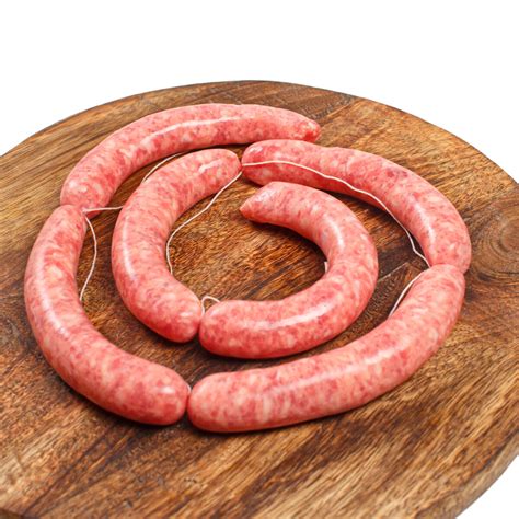 Ilustración de longanizas caseras de cerdo con especias.