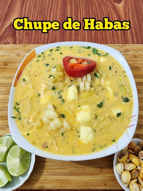Fotografía de ingredientes frescos: zapallo en cubos, choclo desgranado y especias como merkén y ajo