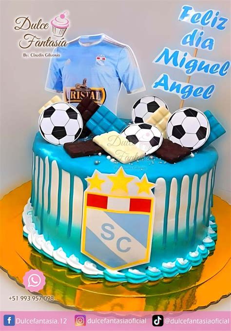 Torta temática de pasatiempos, como golf o música