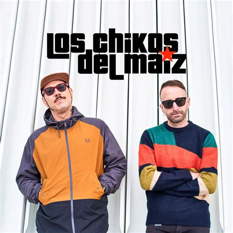 Fotografía promocional de Nega y Toni El Sucio, integrantes de Los Chikos del Maíz, representando su estética y actitud combativa.