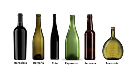 Botellas de diferentes tipos de vino dulce y tinto