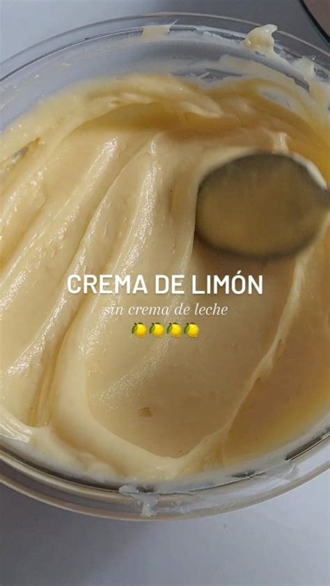 Ingredientes para la crema de limón: limones, leche, huevos, azúcar, almidón de maíz