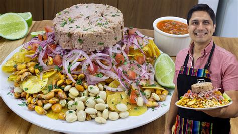 Plato de ceviche volquetero listo para servir con todos sus acompañamientos