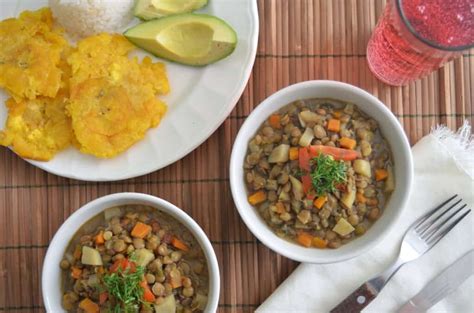 ingredientes frescos para lentejas colombianas