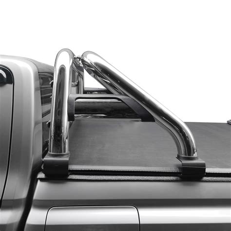 Esquema técnico de una barra antivuelco instalada en la caja de una Mitsubishi L200 con parrilla superior integrada