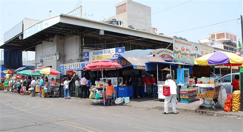 vista aérea del mercado de La Nueva Viga mostrando su gran extensión