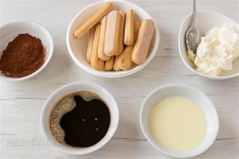 Lista de ingredientes para tiramisú sin huevo