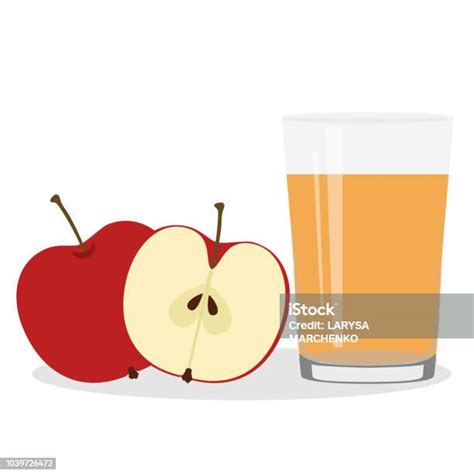 Manzanas frescas y un vaso de zumo de manzana recién exprimido