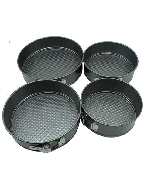 Set de moldes redondos desmontables con recubrimiento antiadherente.