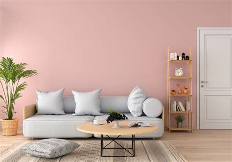 Ambiente interior con decoración predominante en tonos lila pastel