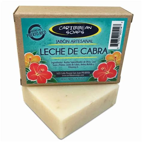 Ilustración de un trozo de jabón artesanal de leche de cabra con textura cremosa.