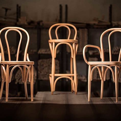 Catálogo de muebles Thonet con variedad de diseños