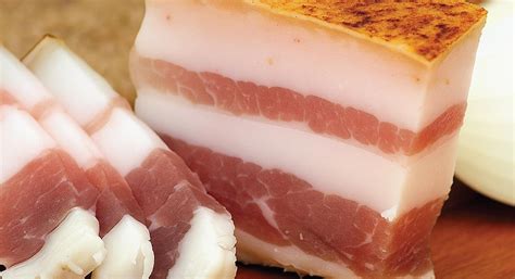 Esquema de infusión de destilados con grasa de cerdo ibérico