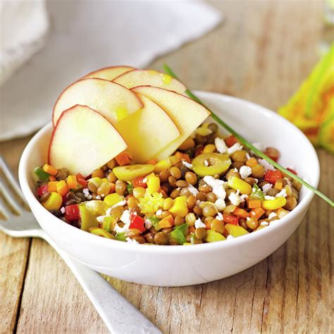 Ensalada de lentejas con manzana y queso de cabra