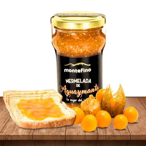 Mermelada de aguaymanto servida con tostadas y queso