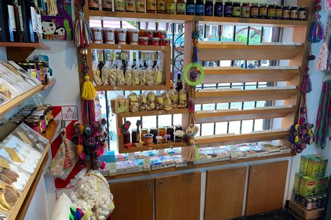 Fachada de La Negrita Regionales en Salta, mostrando su establecimiento de dulces artesanales.