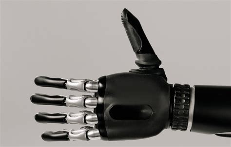 Diseño detallado de una prótesis biónica de mano