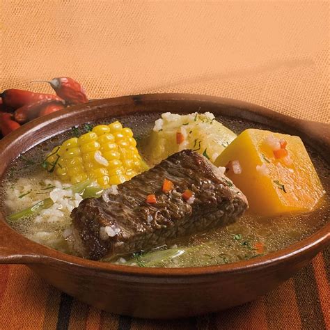 Plato de cocina chilena tradicional de Maestranza Franklin