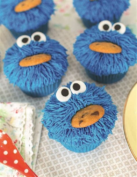 Cupcakes decorados como El Monstruo de las Galletas