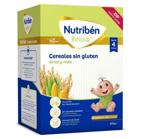 Bebé feliz comiendo papilla de cereales sin gluten