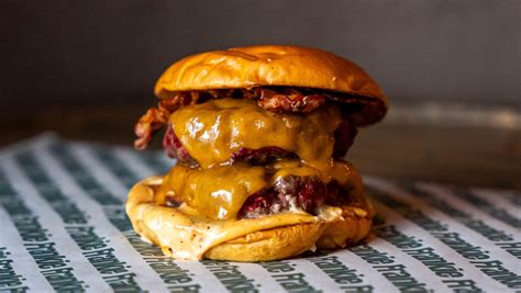 Infografía: tips para una hamburguesa jugosa
