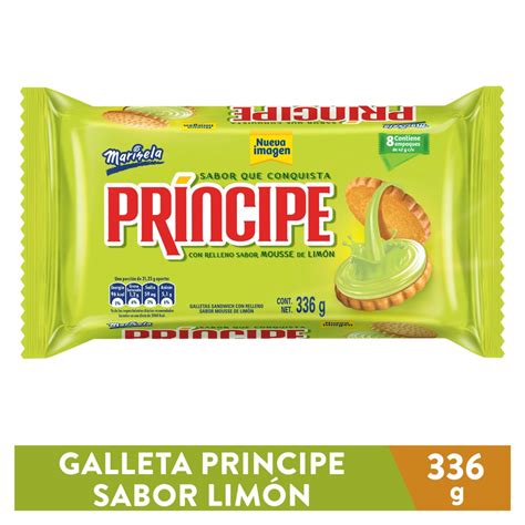 Fotografía de un paquete de Galletas Príncipe sabor limón y una galleta abierta mostrando el relleno cremoso.