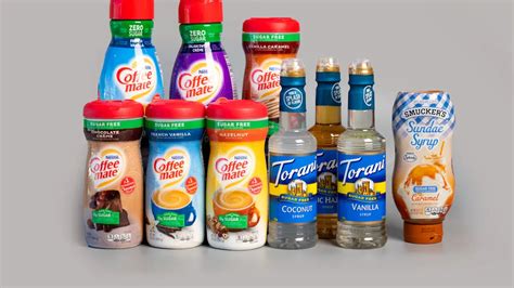 Foto de diversas cremas para café, incluyendo opciones veganas