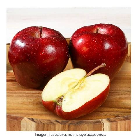 Corte transversal de una manzana Red Delicious mostrando su pulpa y forma