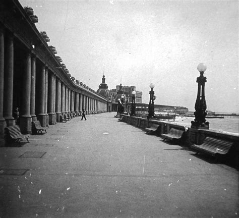 Antigua postal de Mar del Plata y su rambla