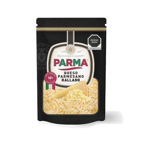 bolsas con queso rallado congelado y cortezas de parmesano