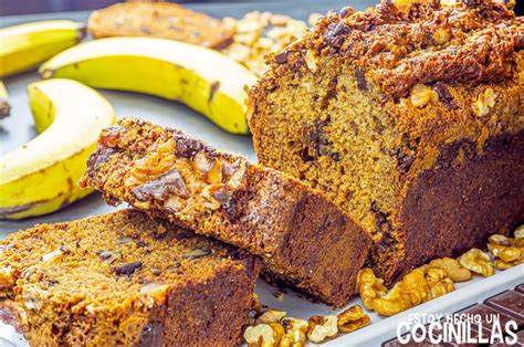 Bizcocho de chocolate y plátano sin huevo