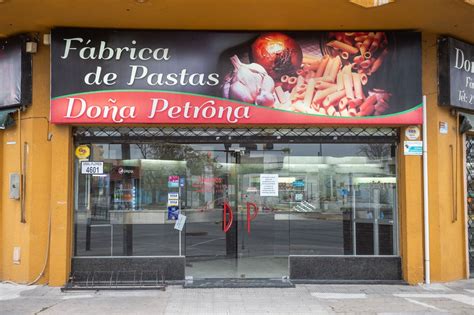 Máquina para preparar pastas de Doña Petrona